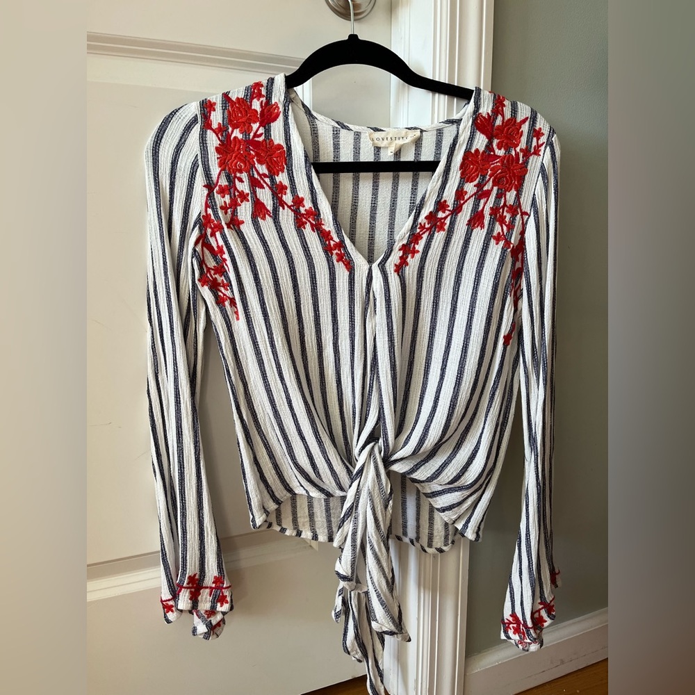 Love Stitch long sleeve blouse size S